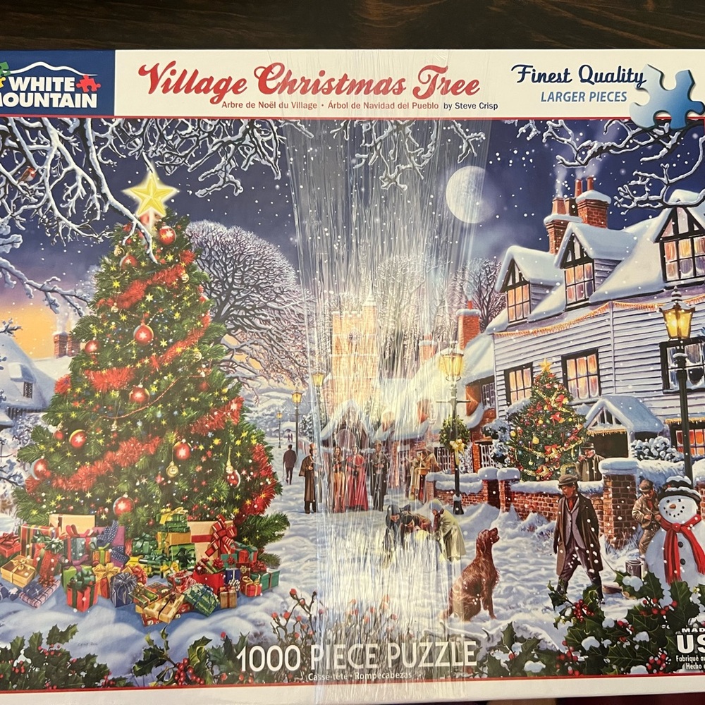 White Mountain Festive Village Scene Puzzle